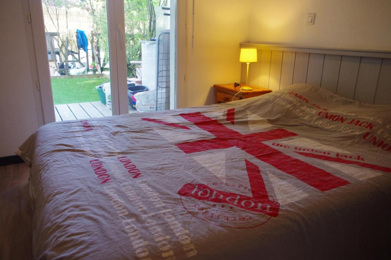 Bassin D'Arcachon Ares Charmant T2 Jardin Apartment ภายนอก รูปภาพ