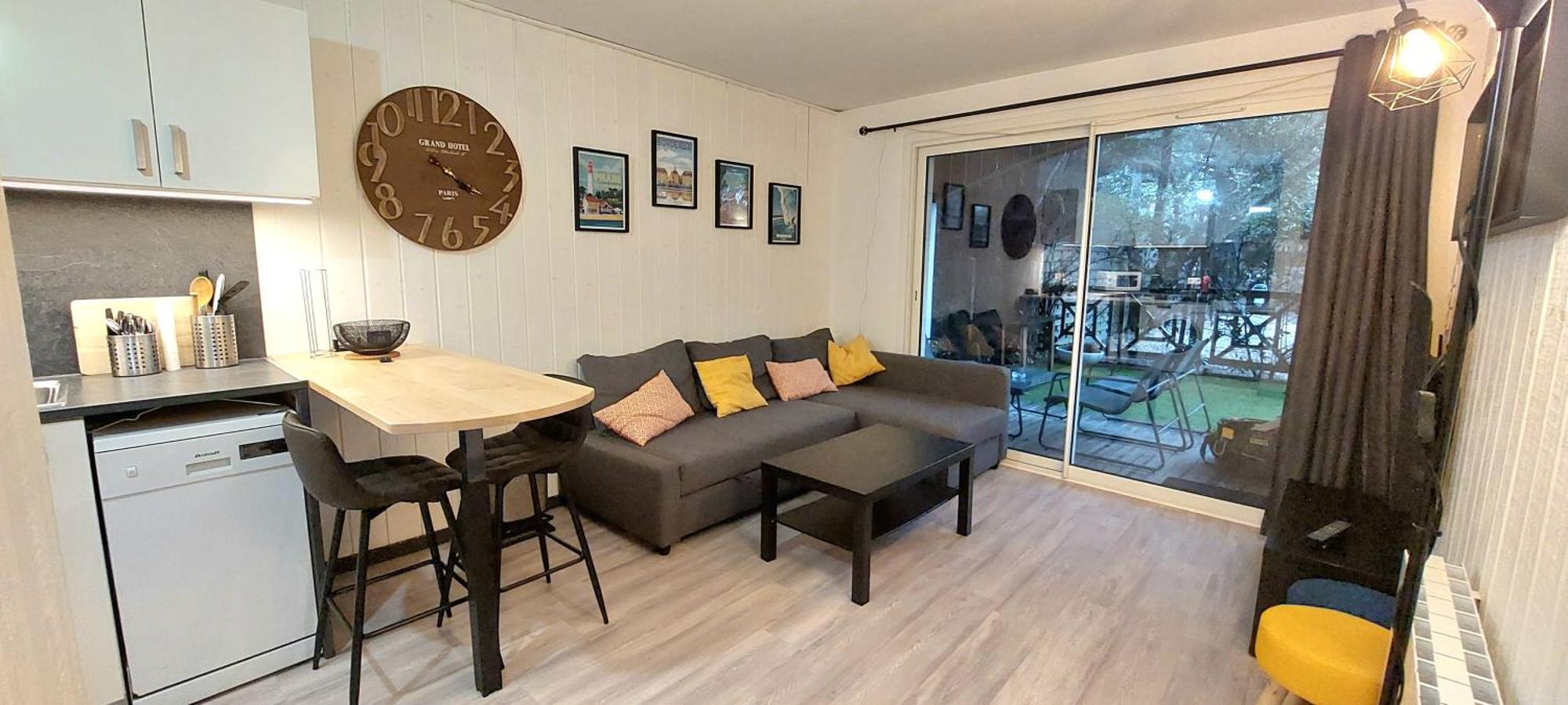 Bassin D'Arcachon Ares Charmant T2 Jardin Apartment ภายนอก รูปภาพ